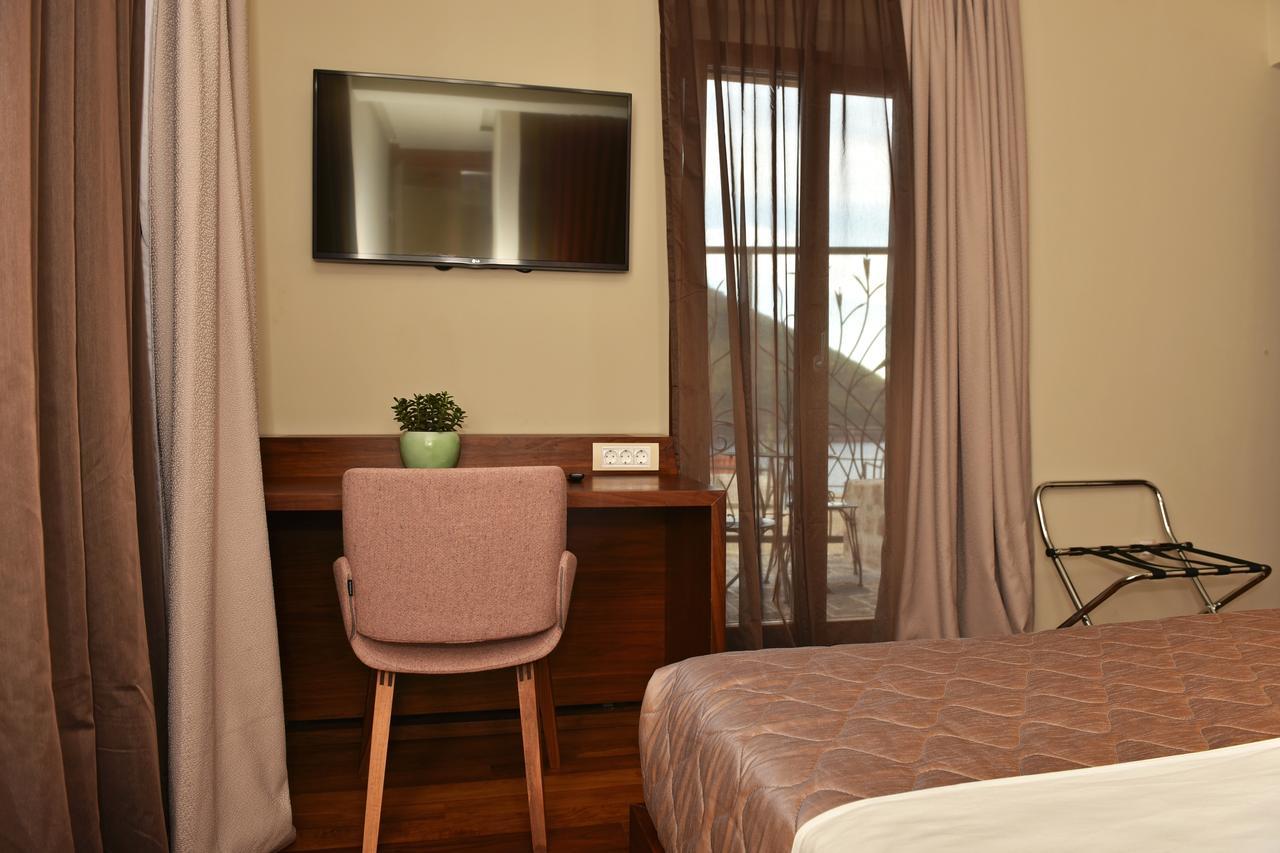 Monte Bay Retreat 4* Perast